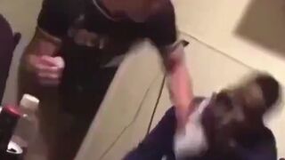 White Boy Beats the Heck out of Black Kid who Stole his iPad.