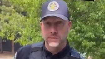 Oregon officer tells man it’s not a crime for people to expose themselves to his chil