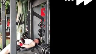 New Video: Worst Death in the Gym..Man Suffocates for 2 Minutes when Bar Falls on his Neck