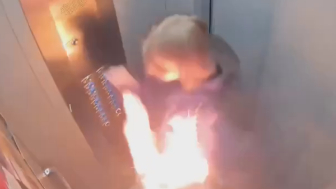 Girl's power bank ignited while she was inside an elevator