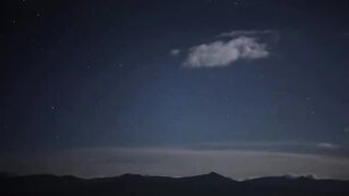 Rare red sprites were captured above Tibet