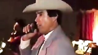 (Historic) Chalino Sanchez Reading the Death note Handed to him by an Audience Member.