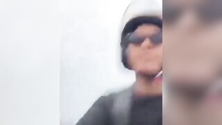 Showoff Recording while Riding Finds out Quickly how Fragile Life Is