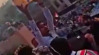 Smart Middle Eastern Party gets Dangerous Fireworks Show