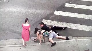 Los Angeles: Transient sucker punches elderly customer eating lunch alone at a cafe i