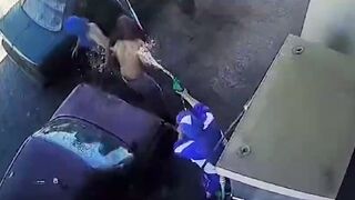 Quick Thinking Victim Pulls Gas Hose on Robbers