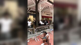 Multiple fights break out in the middle of Midtown Manhattan