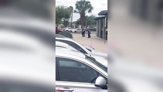 Maniac tries in front of a Texas Police Station and Finds Out