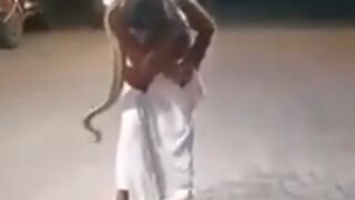 Man is Killed by his Own Snake at Gas Station..they don't think it's Fatal, It is
