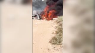 (Full) Pilot in Brazil Burns Alive after Plane Crashes. Watch Second Half to See Him Alive and Burning