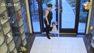 Texas woman accused of stealing from the dead with innocent toddler