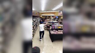 Knife Fight Erupts Between Colombian and Mexican Men in Los Angeles