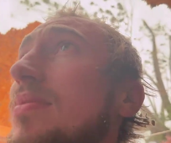Crazy Footage shows Man surviving Tornado