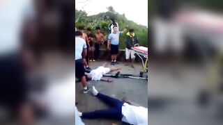 Philippines: A Group of Students Recorded the Moment Female Driver of the Van is Killed in POV Accident (Includes Aftermath)