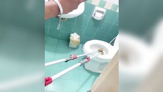 Fear Trigger: 12 Foot Python found in Toilet is Impossible to Remove