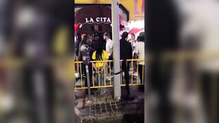 Colombia National caught stealing phones at La Cita Bar in Los Angeles