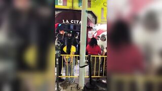 Colombia National caught stealing phones at La Cita Bar in Los Angeles