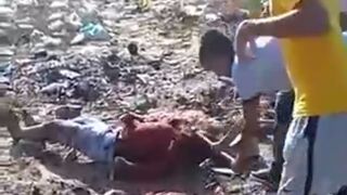 Shocking Video shows Man Beaten, Stoned and Chopped by Teenagers and Younger Kids (Watch Full Video at Own Risk)