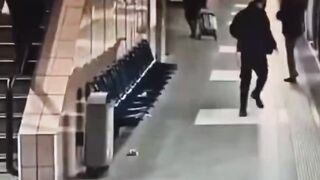 Moroccan man stabb French man who accidentally bumps into him(2025)