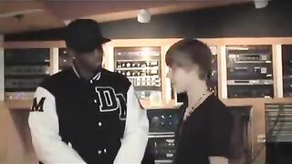 THE ‘Creepy’ Resurfaced Video: Diddy Asks A Young Justin Bieber Why He’s ‘Starting To Act Different’ (See info)