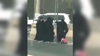 Woman in Hijabs Drop their Babies as they Brawl in the Street