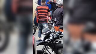 Brazil: Hairdresser is Killed by Knife in the Middle of the Street (See Info)