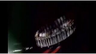 Cylinder Amusement Park Ride comes Off the Hinges in Horrible Accident in India