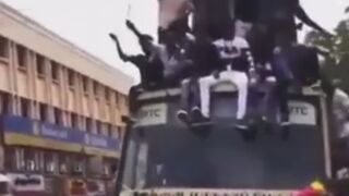 Only in India...Bizarre Accident with Bizarre Full Bus