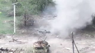 Russian Soldiers try to Remove an Anti-Tank Mine but it Explodes