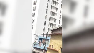 Venezuelan Man Jumped to his Death Yesterday caught on Video