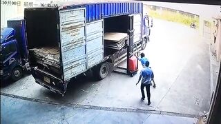 Pallet Jack Driver makes Mistake by Not Lowering his Forks, hits Bump, Crushed Instantly