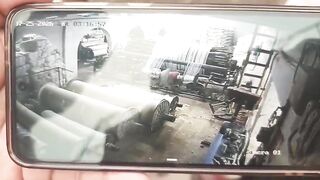 Shocking Work Accident In Pakistan