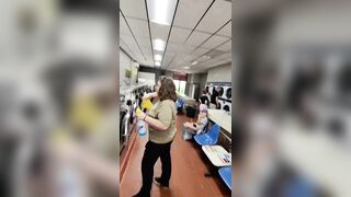 Man’s Meta Glasses Capture Heated Laundromat Argument