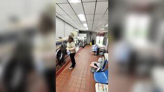 Man’s Meta Glasses Capture Heated Laundromat Argument
