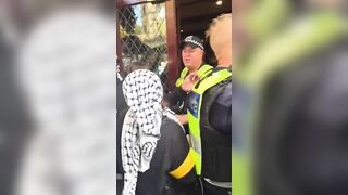 Left Wing Hamas Protesters Attack Proud Australian Guy that Doesn't Take their Crap.