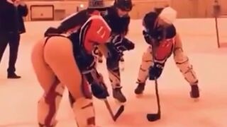 Russian Girl's Hockey Team made a Great Video for the Fans