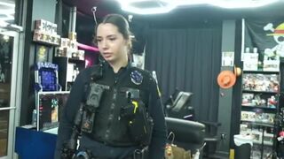 White Female Cop SWATS 2 Black Streamers live doing Tattoos