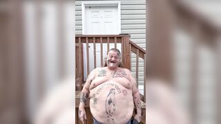 Jackass ain't got nothin' on this mofo