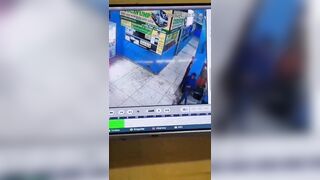 Man is Murdered Point Blank while Withdrawing Money