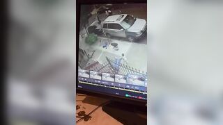 Man Who Stabbed His Baby Mama Gets Jumped by Locals in NYC