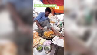 Most talented Indian street vendor