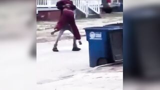 Oh hell nah…..oh no he didn’t!!! He ain’t never gonna show face ever again.