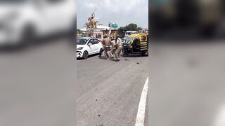 How do Indian cops operate