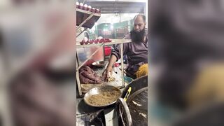 Burger...Pakistani style!