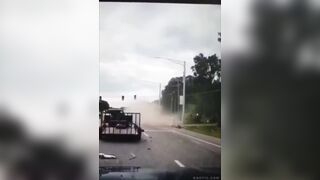 WATCH OUT FOR THOSE GREEN LIGHTS! (and red)
