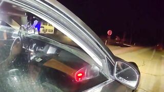 Female officer dragged by car during traffic stop in Florida