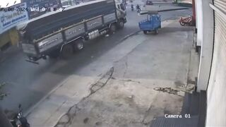 Tragic Video: Grandmother Double Riding is Horribly Crushed by Truck that Did Not See Them..(Strong Images)