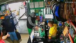 What Could Go Wrong Trying to Rob a Store With a Toy Gun