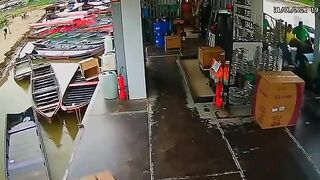 What Could Go Wrong Trying to Rob a Store With a Toy Gun