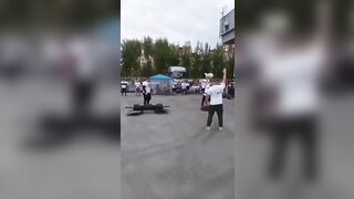 Man Dies during Lifting Competition...